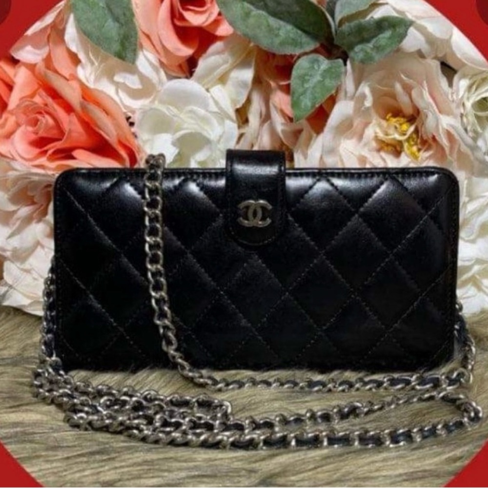 Authentic CHANEL Matelasse Lambskin Long wallet